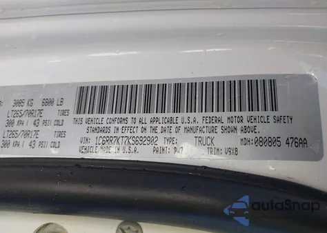 2019 Ram 1500 Classic Tradesman из США, поврежденный, VIN 1C6RR7KT7KS692902